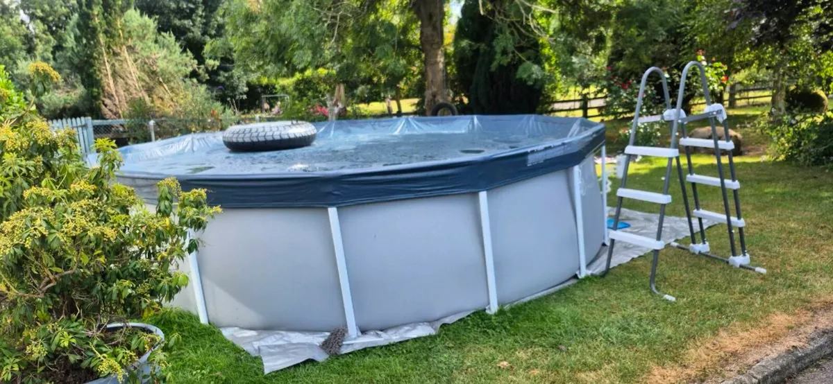 Intex pool