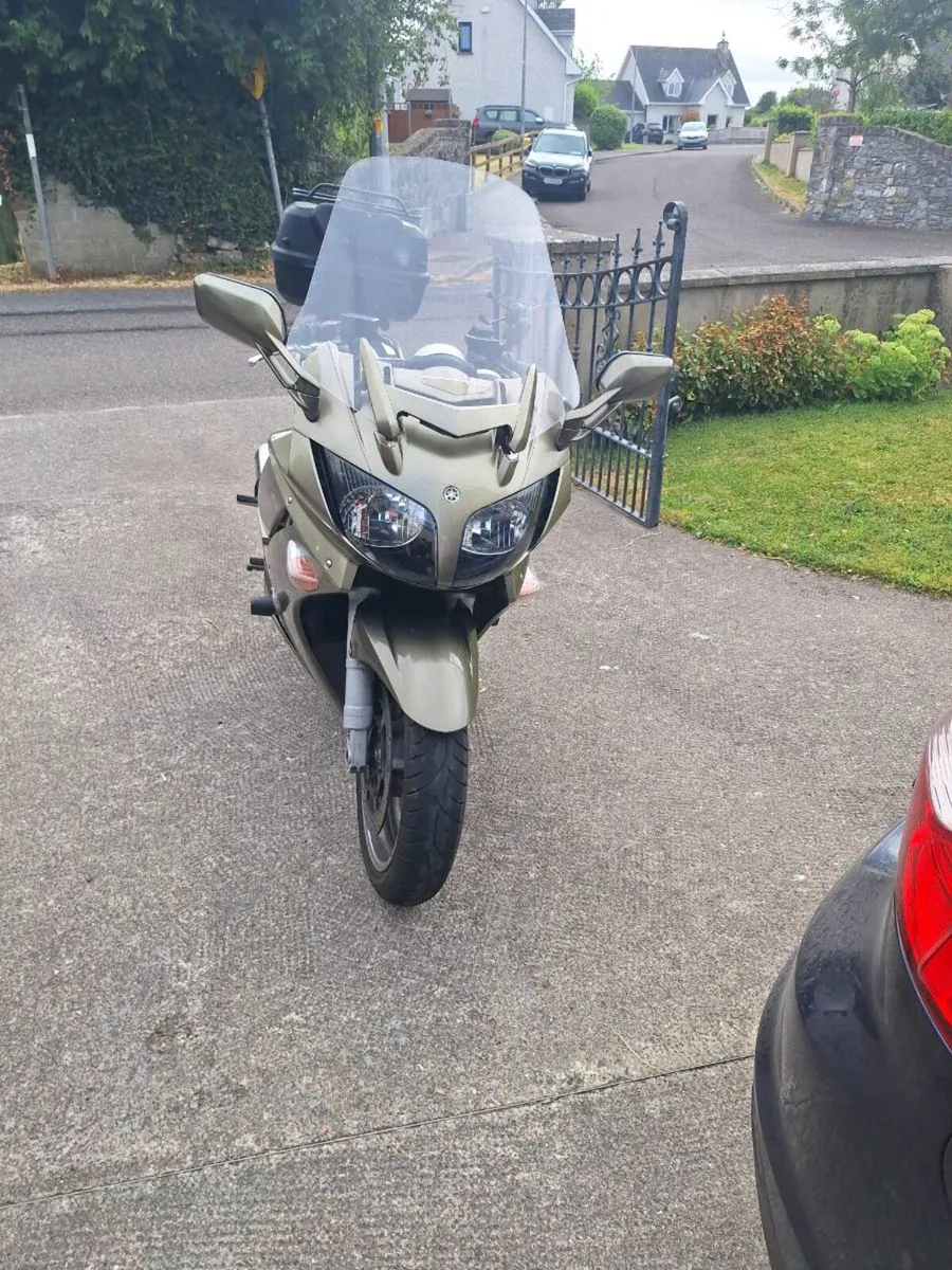 Yamaha fjr 1300 very low miles - Image 3