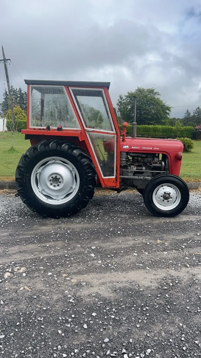 Massey Ferguson 35X - Image 1