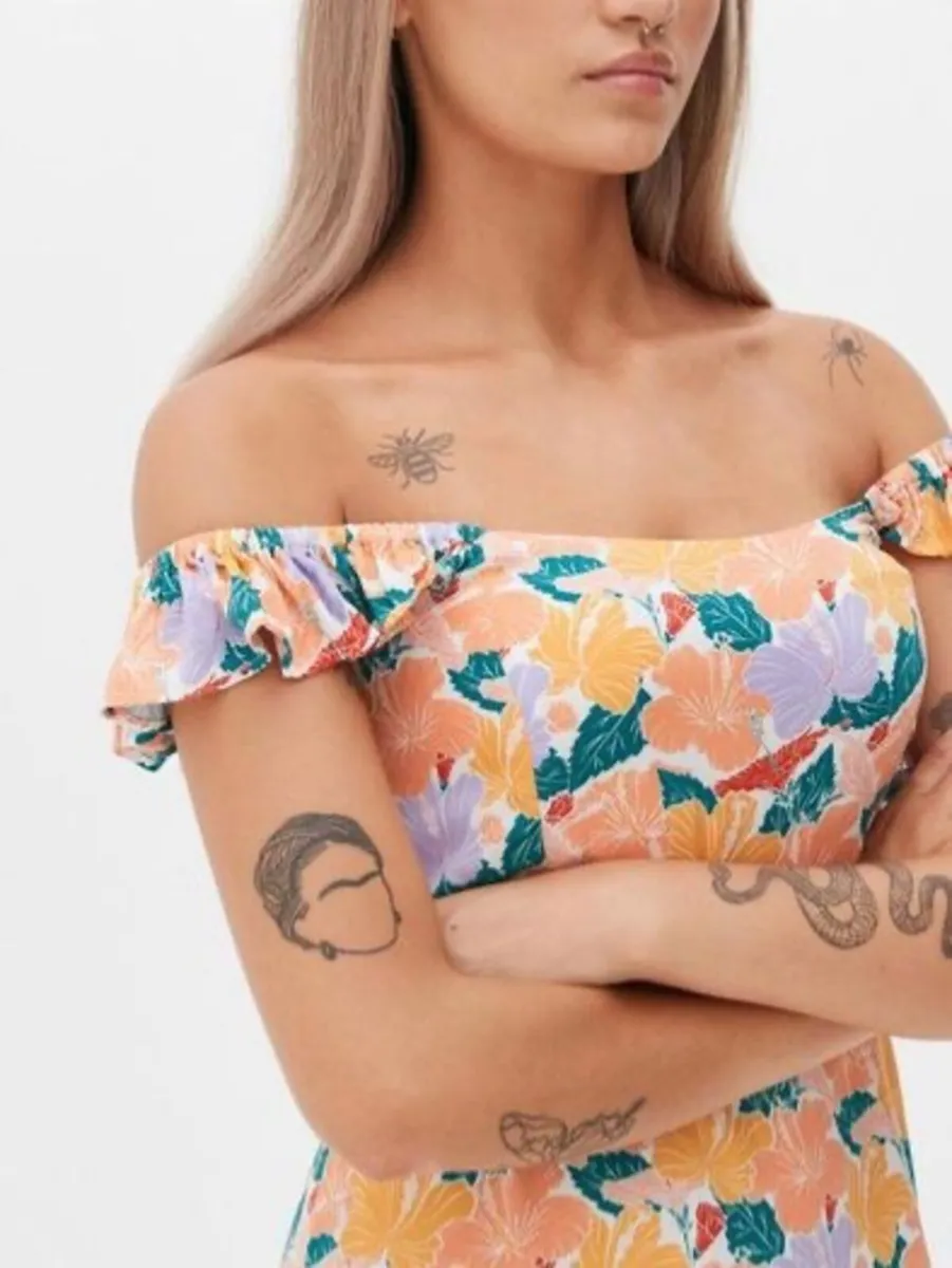 New Summer Floral Cold Shoulder Midi Dress: S10 - Image 3