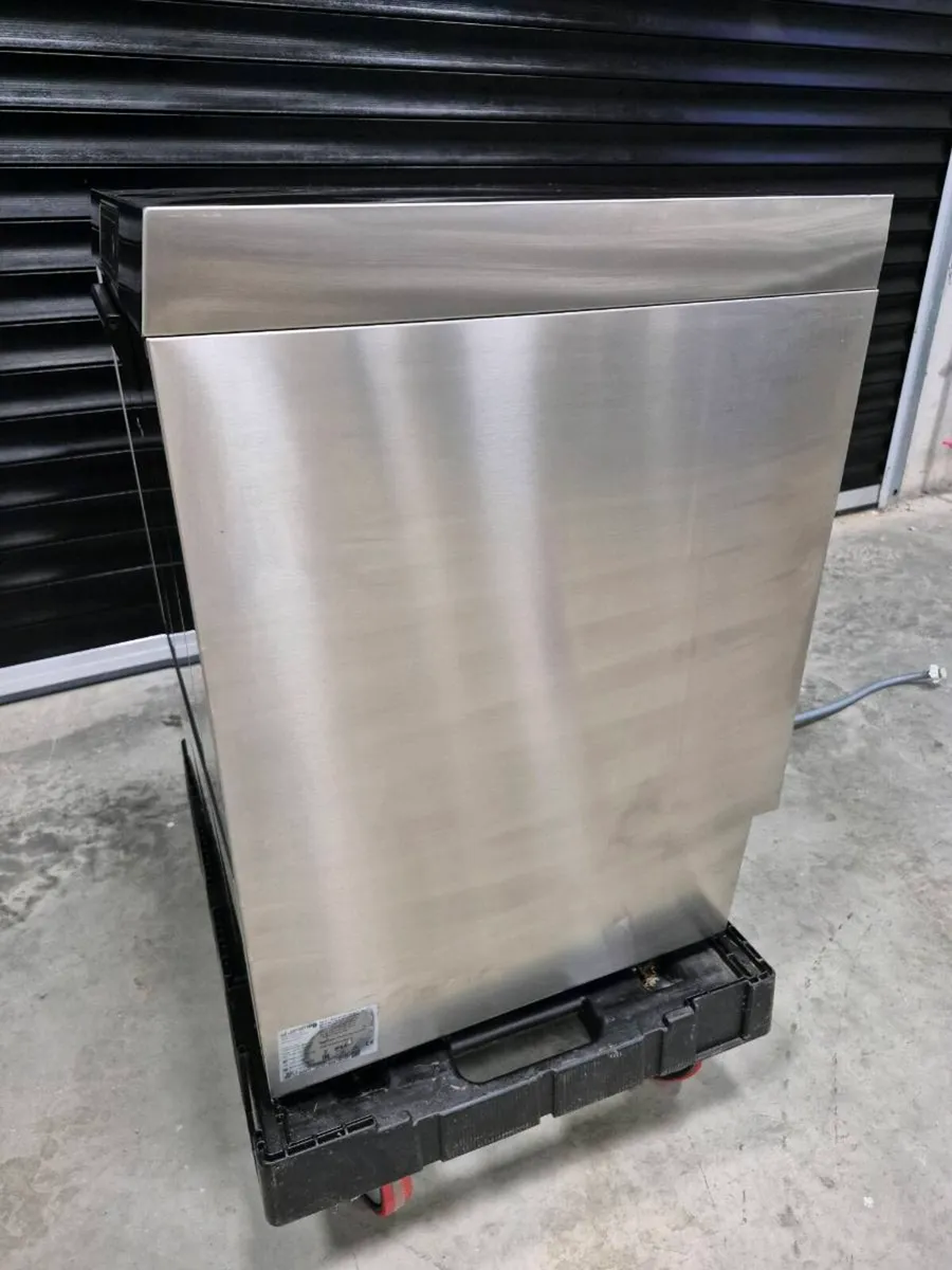 Smeg Commercial Dishwasher/Glasswasher - Image 2