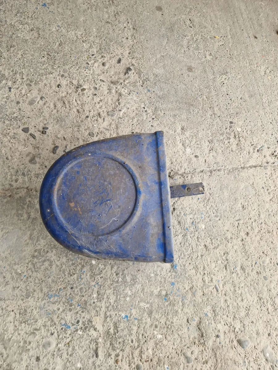 Fordson Major Parts - Image 4
