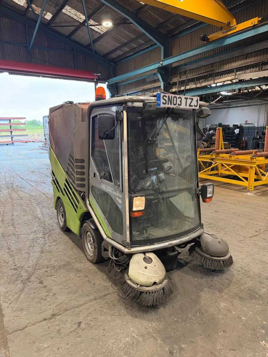 Road Brush Sweeper - Image 2