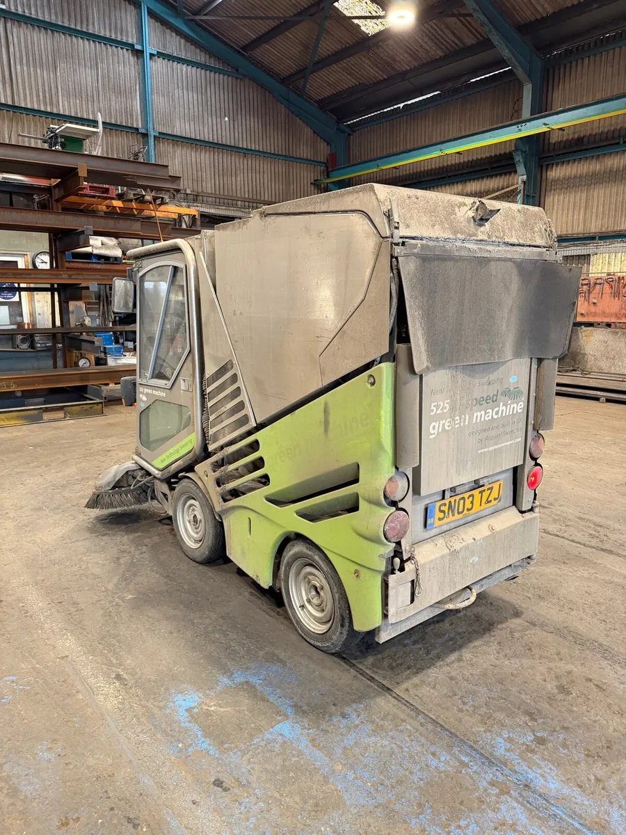 Road Brush Sweeper - Image 3