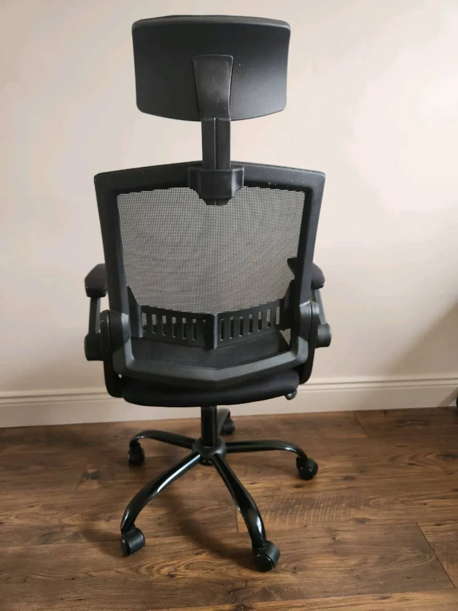 Office chair - Image 2