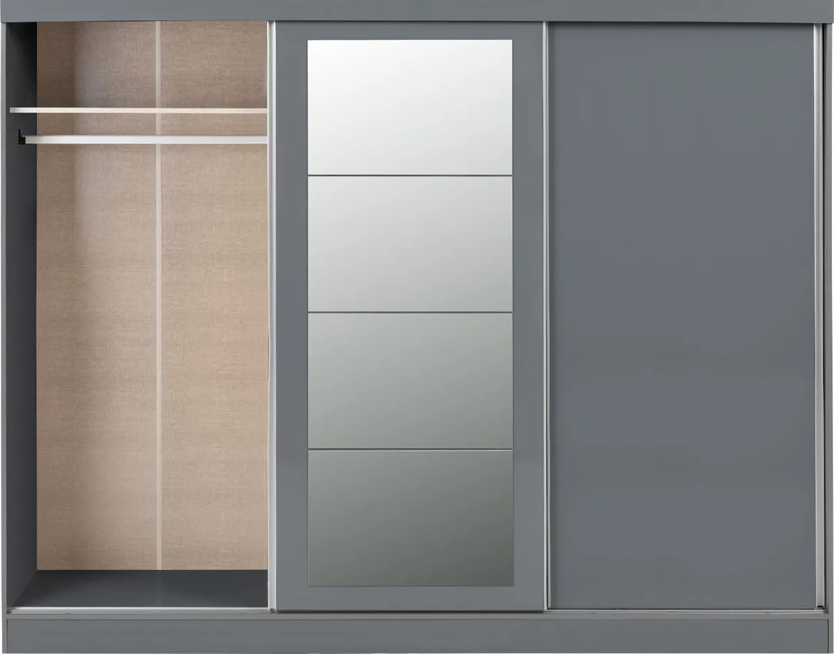 SLIDING DOOR WARDROBES - Image 2