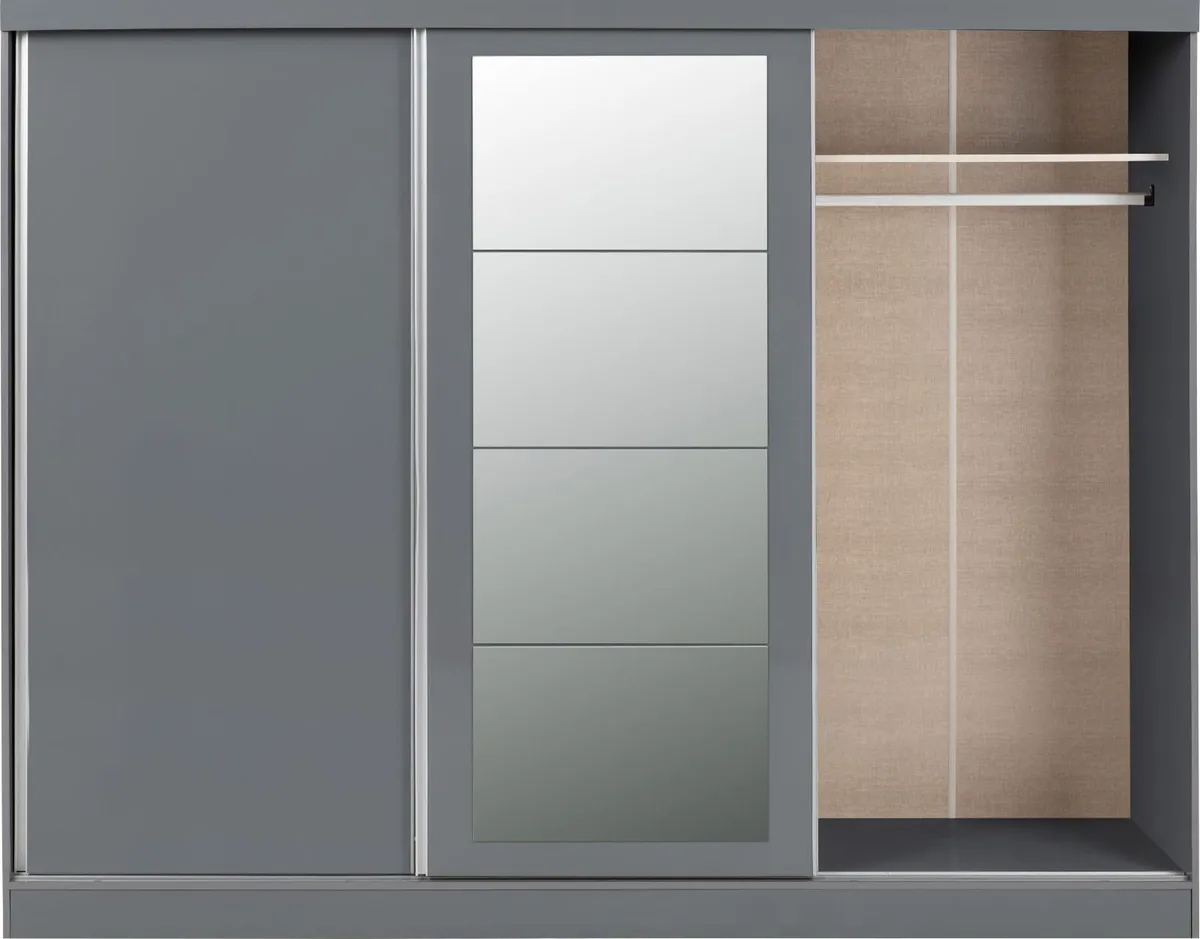 SLIDING DOOR WARDROBES - Image 4