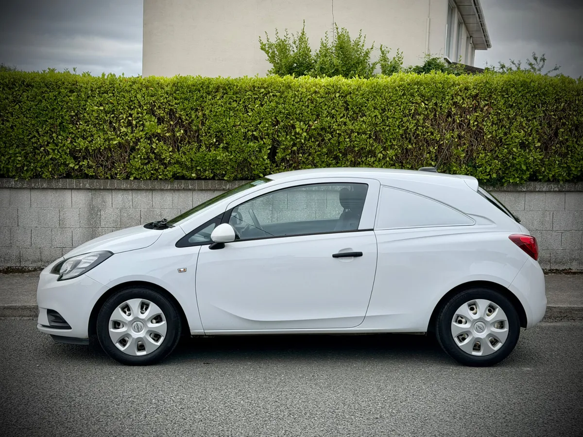 1.3 Opel Corsa Van | April 27 D.O.E | March 27 tax - Image 3