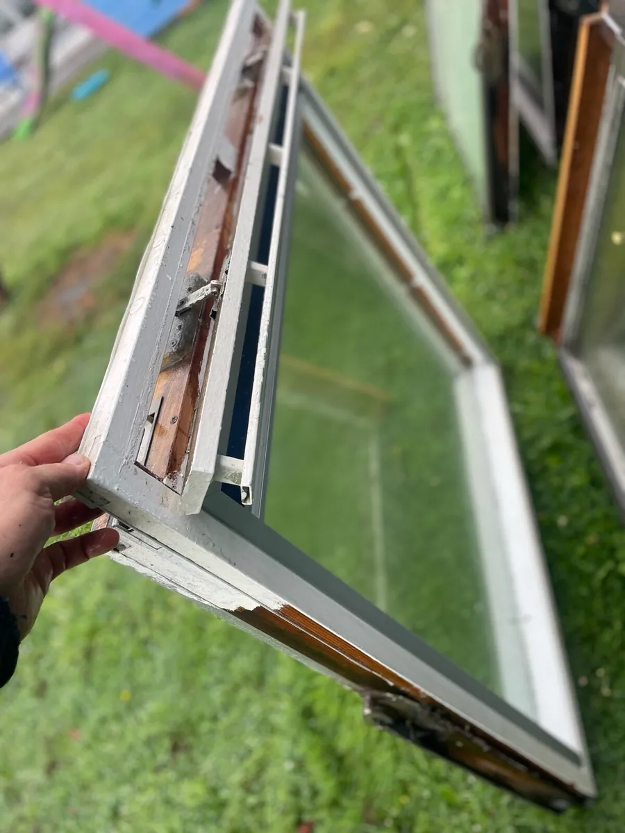 Velux windows x4 - Image 4