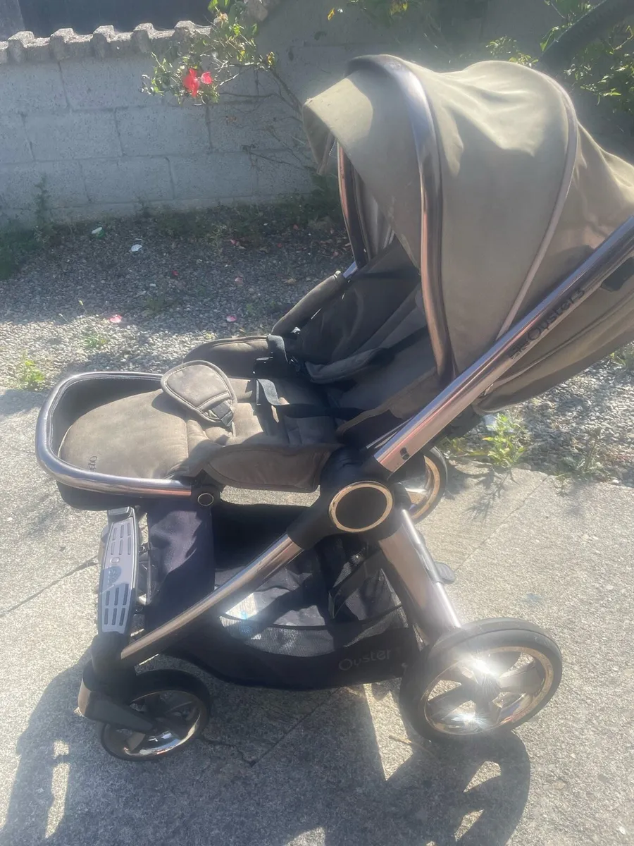 Oyster 3 2 in 1 travel system - Image 4