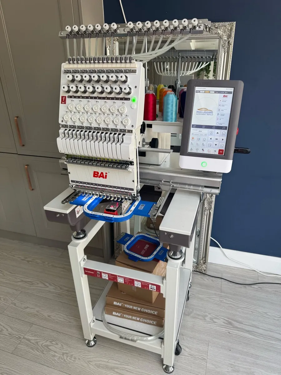 BAi Embroidery machine 15 thread plus extras - Image 1
