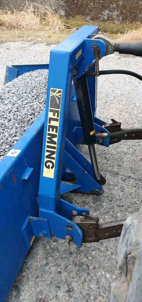 Fleming 6ft Hydraulic Transport Box (HYD6) - Image 3