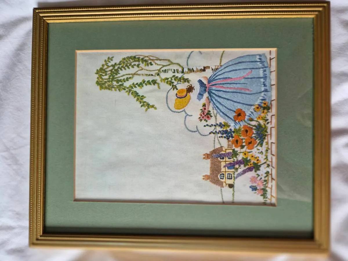 Vintage Crinoline Lady / Crinoline Couple Embroide - Image 3