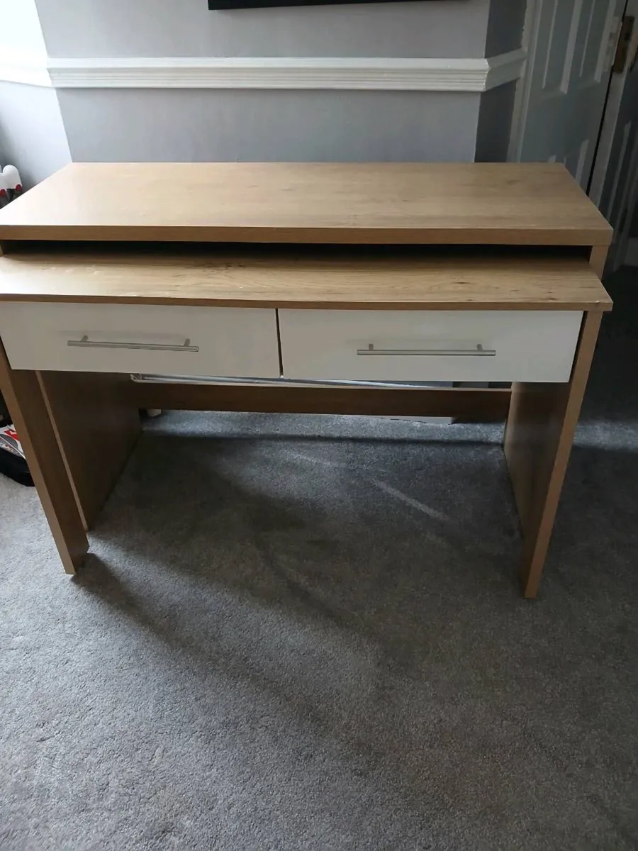 Desk - Image 1