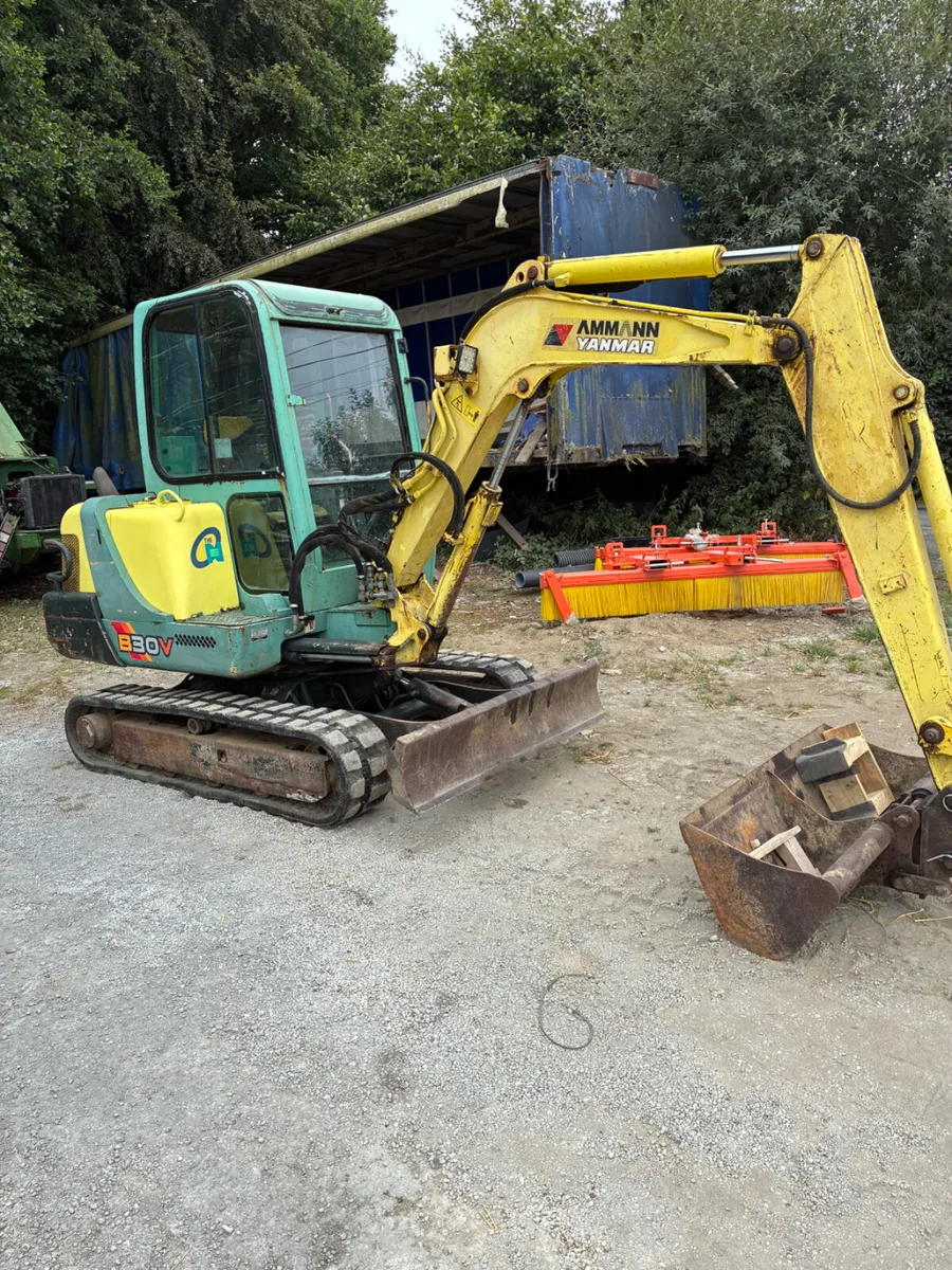 Yanmar 3 ton - Image 1