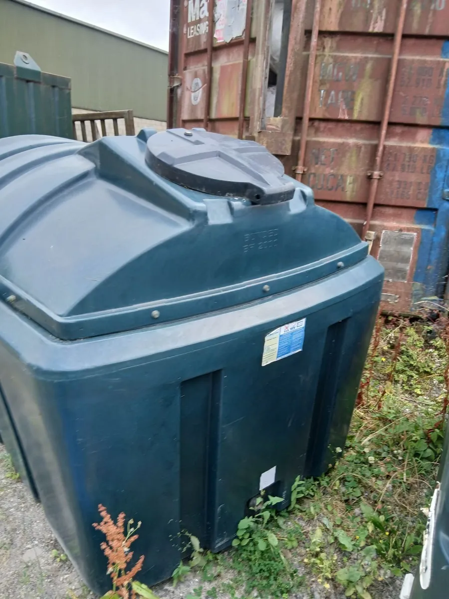 Oil tanks - Image 2