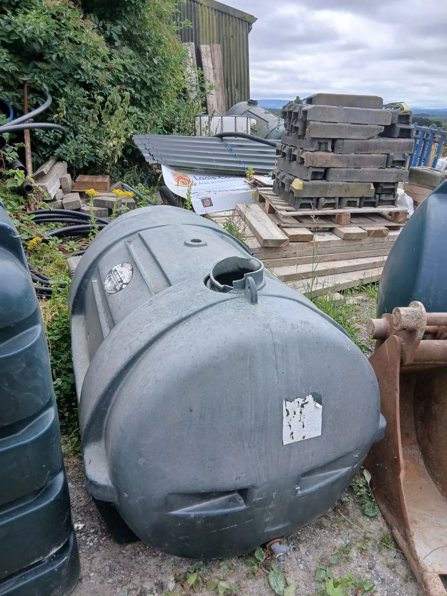 Oil tanks - Image 4