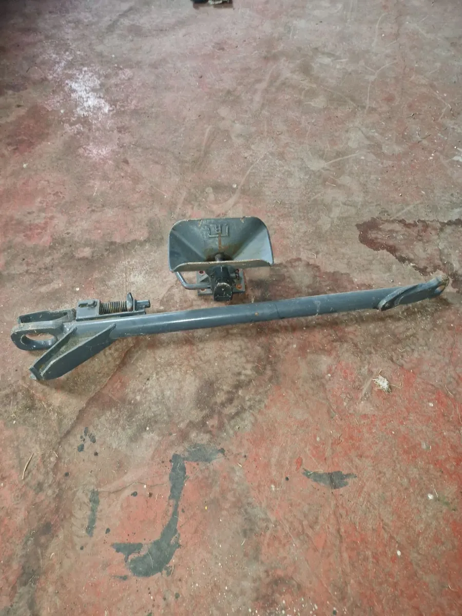 TOW BAR + TOW HITCH - Image 4