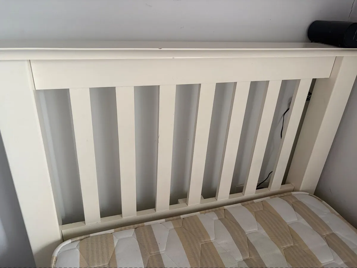 Kids bed - Image 2