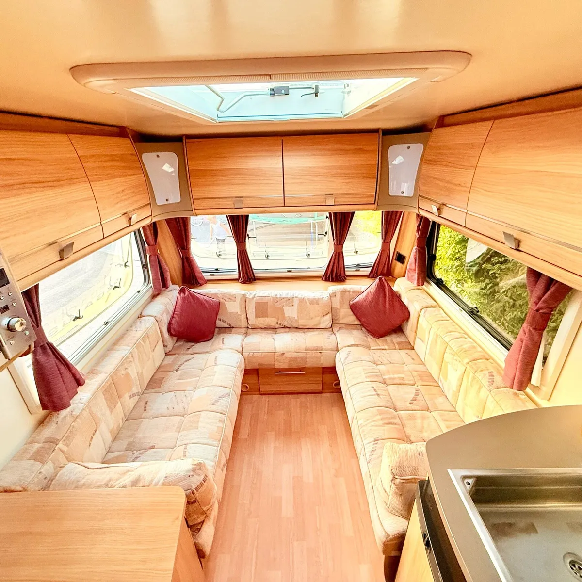 Bailey Pegasus Ancona – 6-7 Berth Family Caravan - Image 4