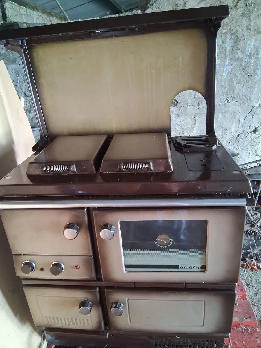 Stove - Image 2