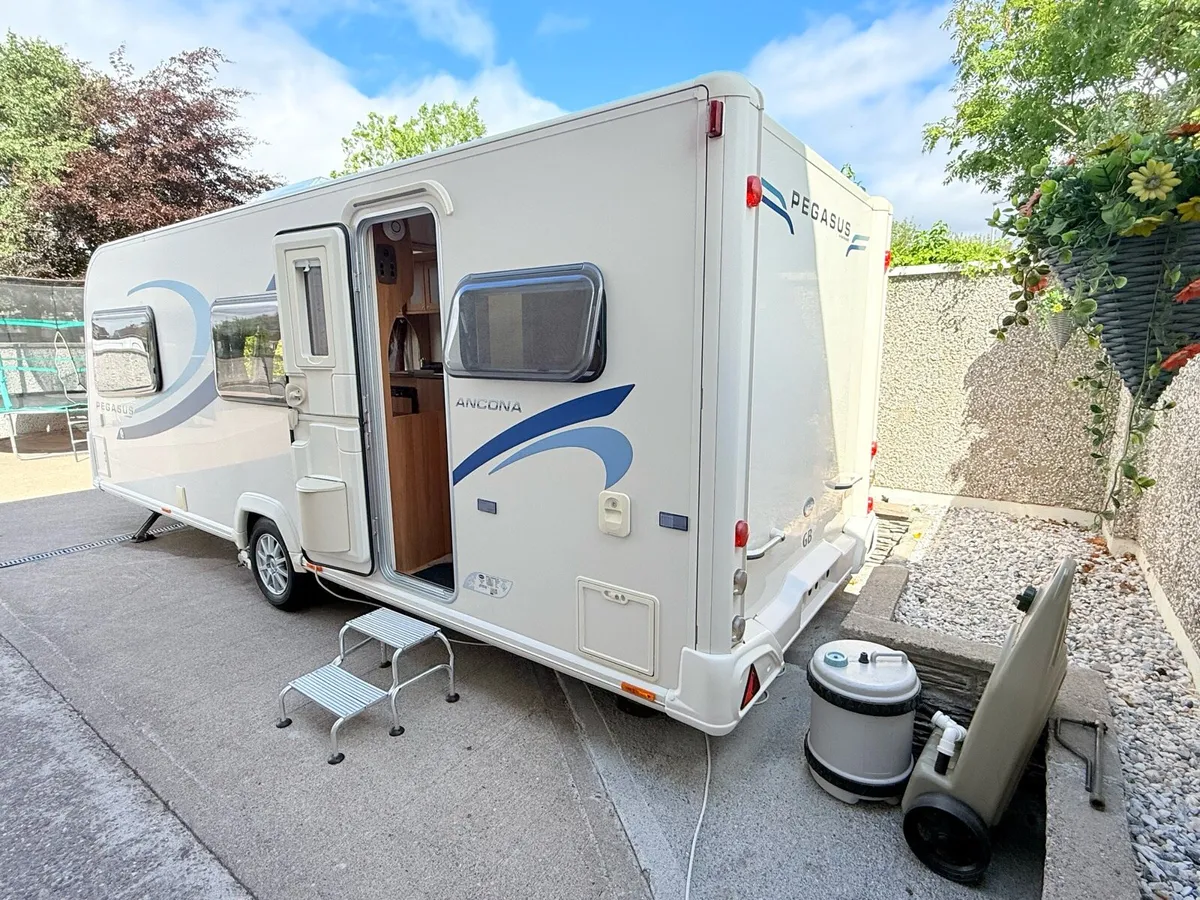 Bailey Pegasus Ancona – 6-7 Berth Family Caravan - Image 3