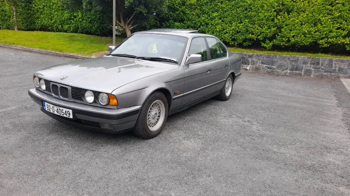 BMW 525 - Image 2