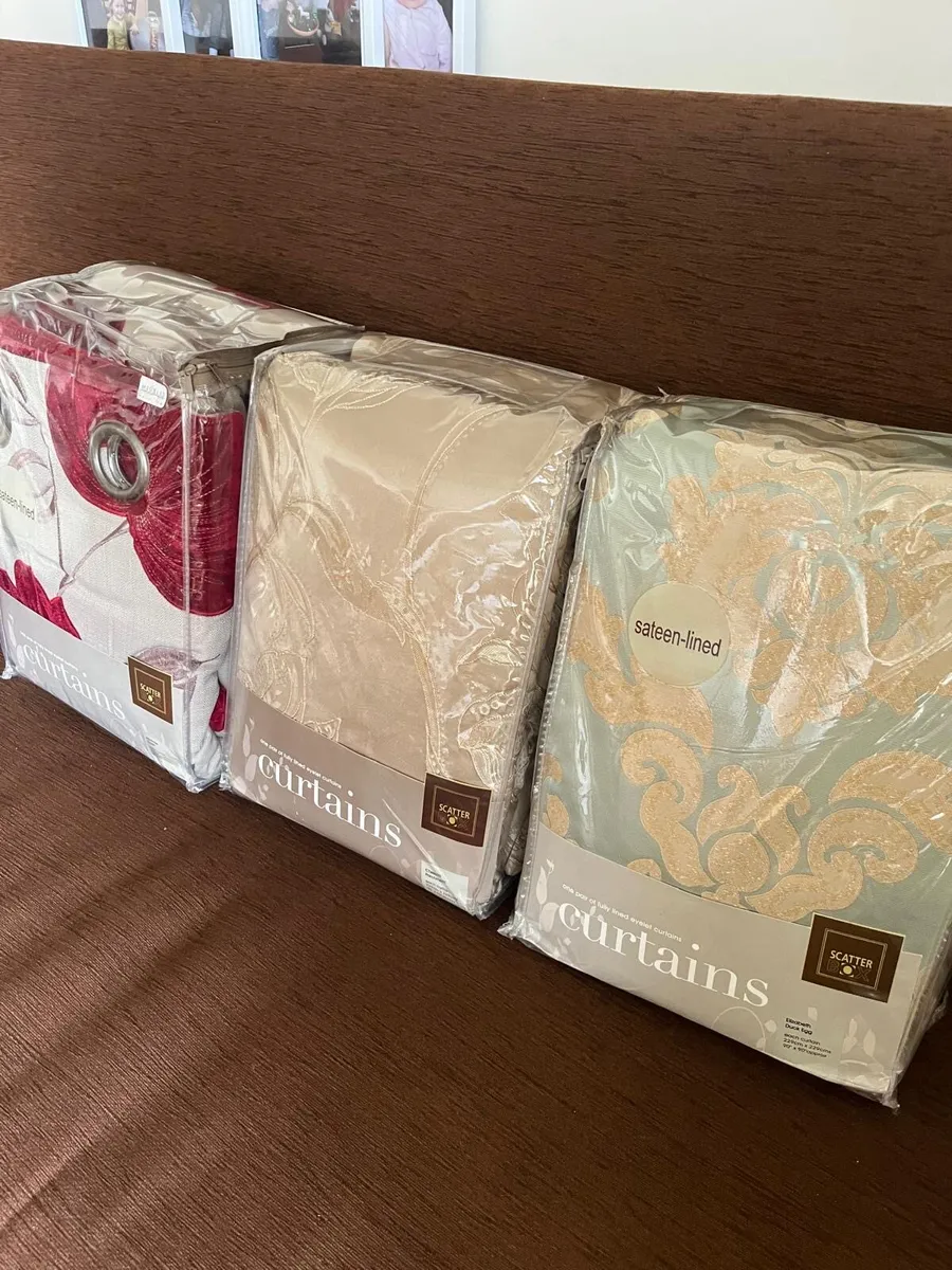 Original Scatterbox Curtains - Image 1