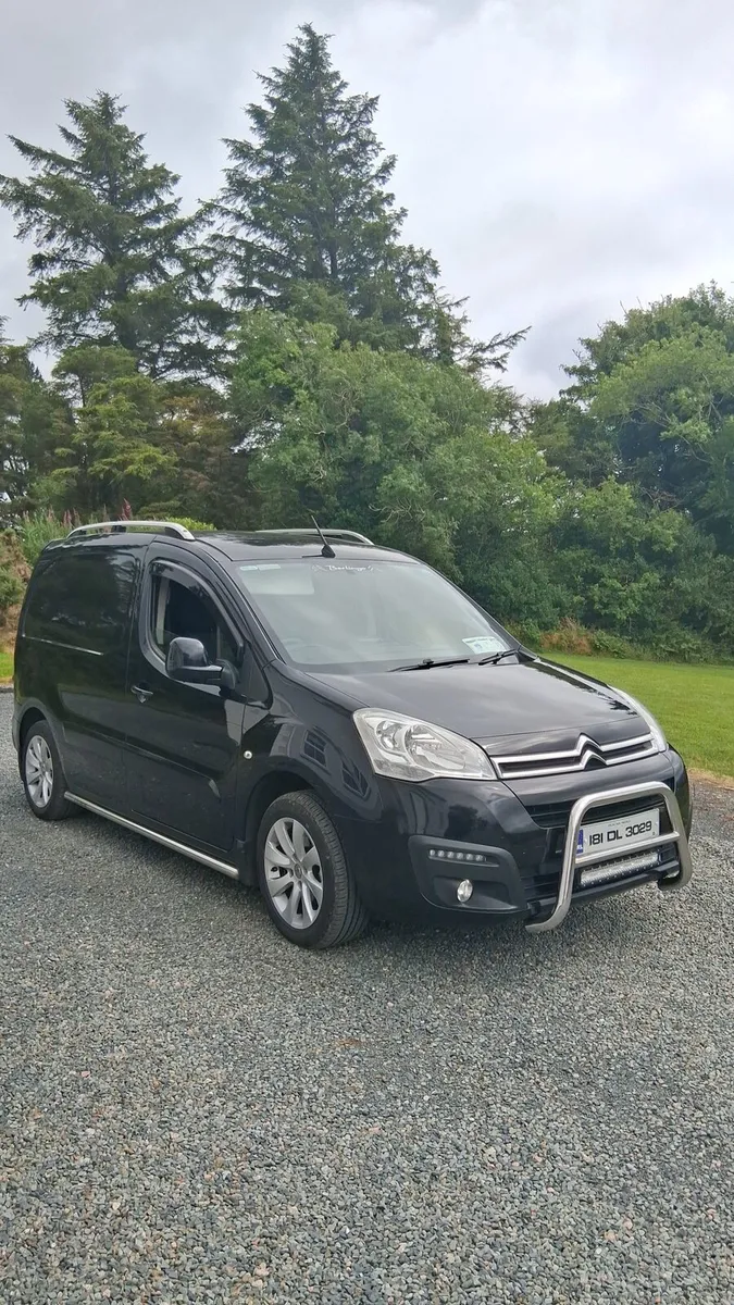 2018 Citroën berlingo enterprise Look model. - Image 2