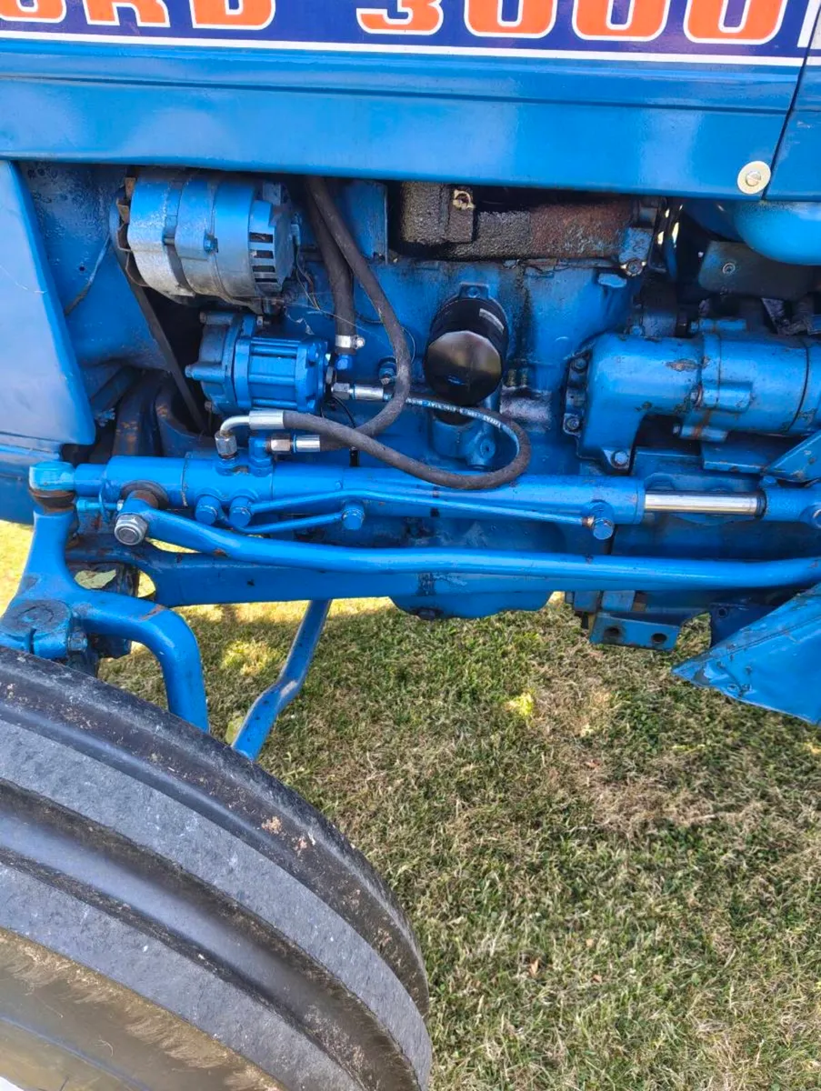Ford 3000 - Image 3
