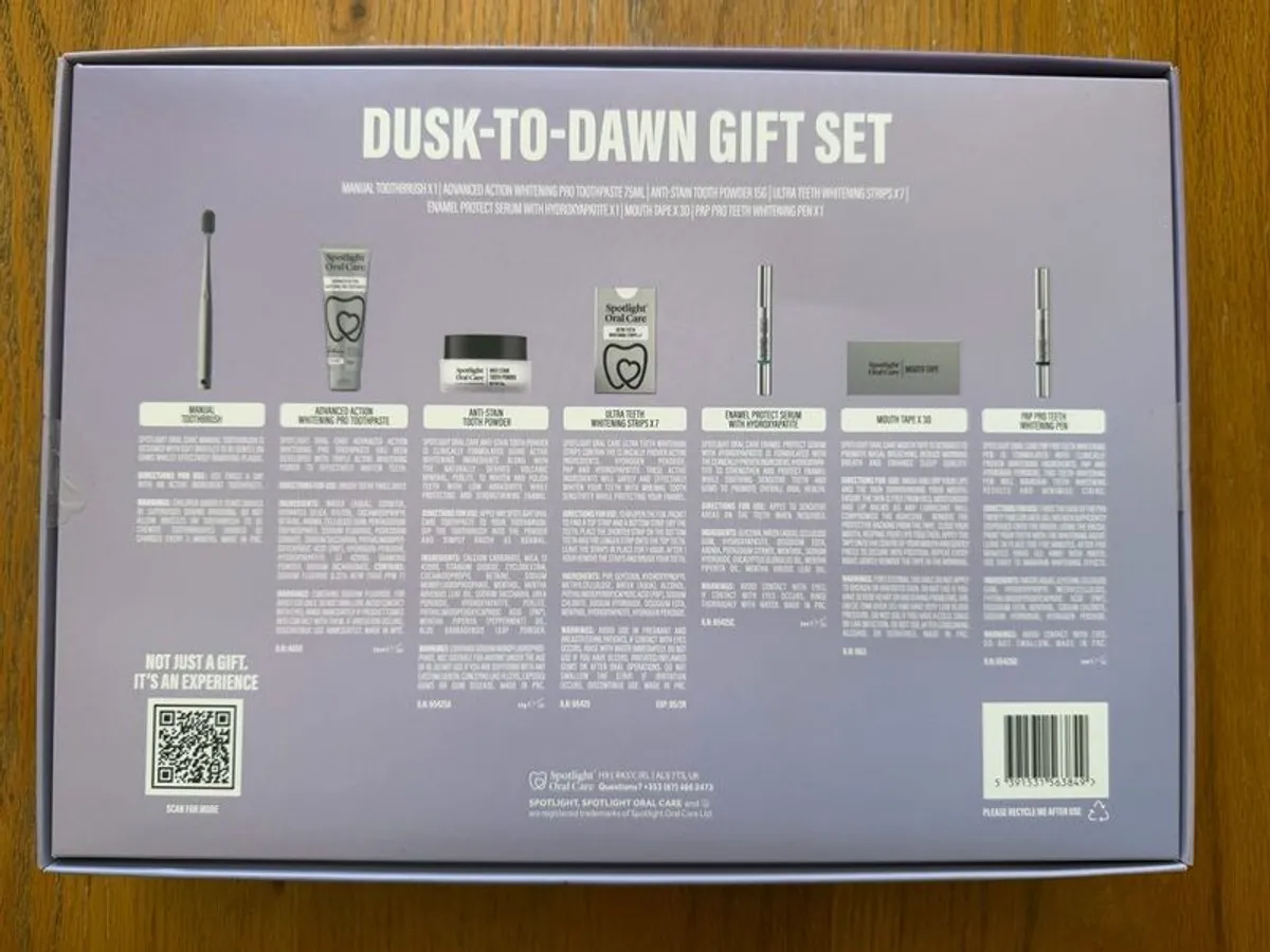 NEW Spotlight Oral Care Dusk-to-Dawn Gift Set (RRP 130 euro) - Image 2