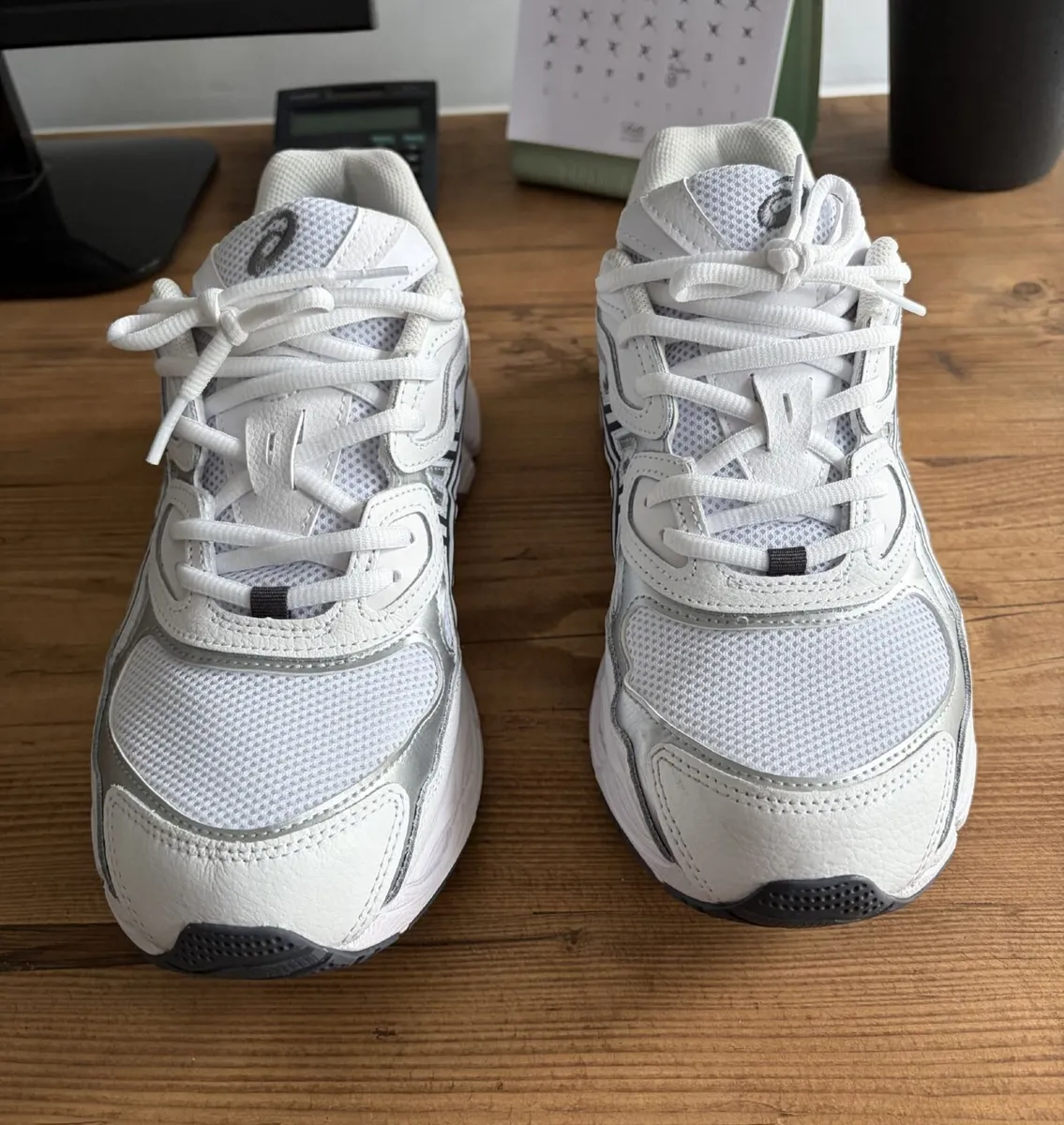 Asics Gel NYC Trainers. Size UK 10.5 - Image 2
