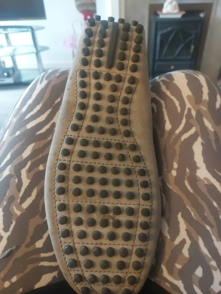 mens shoe - Image 2