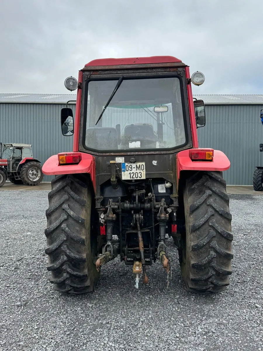 Genuine Low hours 2009 120 hp Belarus 1025.3 - Image 2