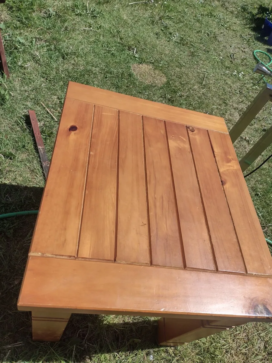 Solid wood coffee table or TV stand - Image 1