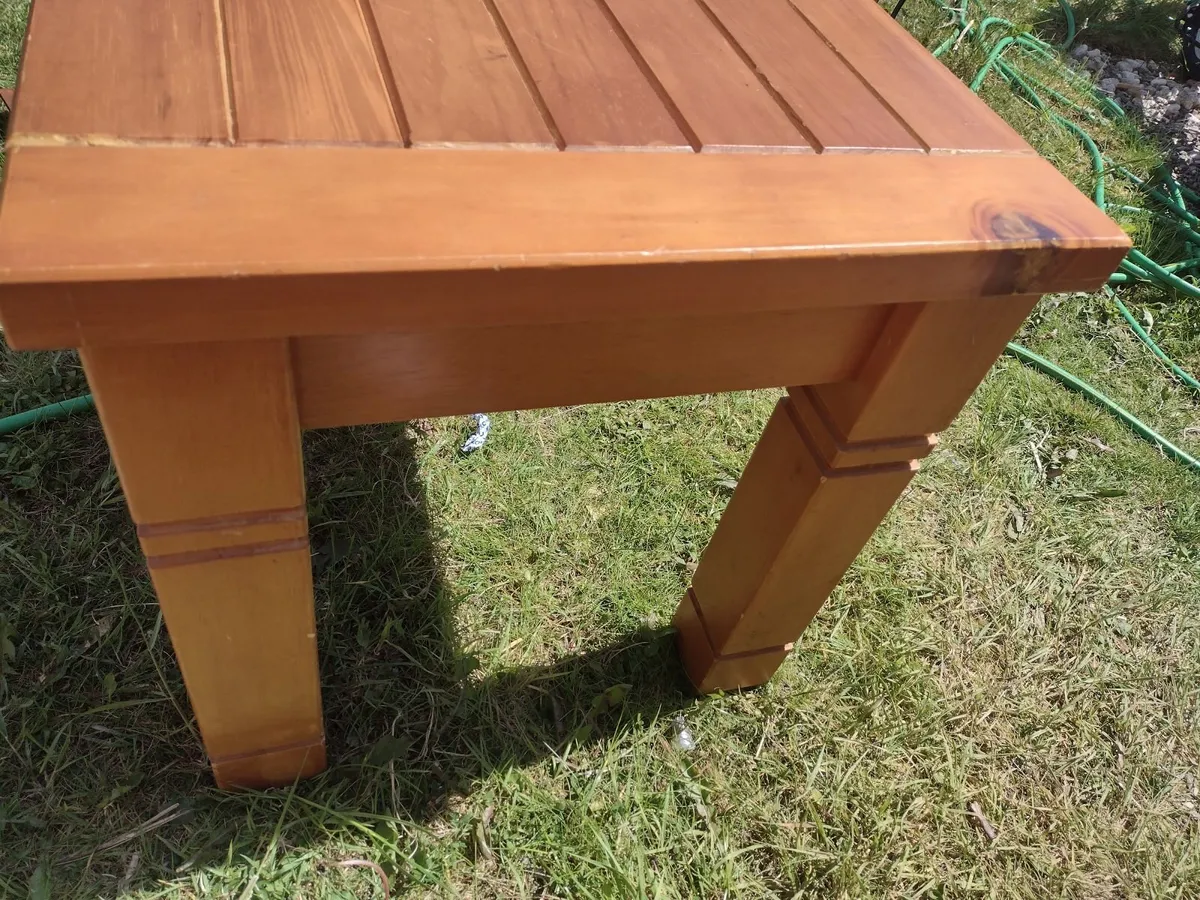Solid wood coffee table or TV stand - Image 3