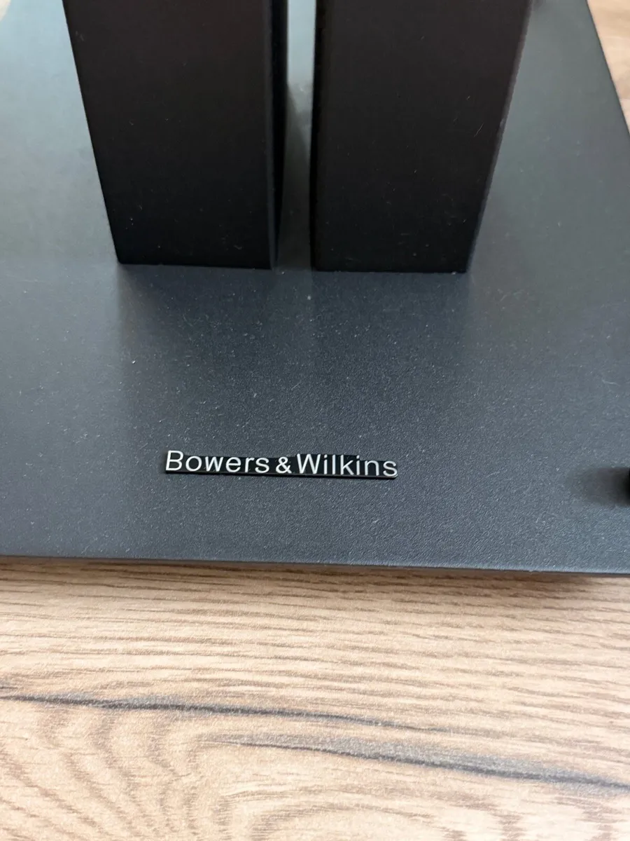 B&W speaker stands - Image 2
