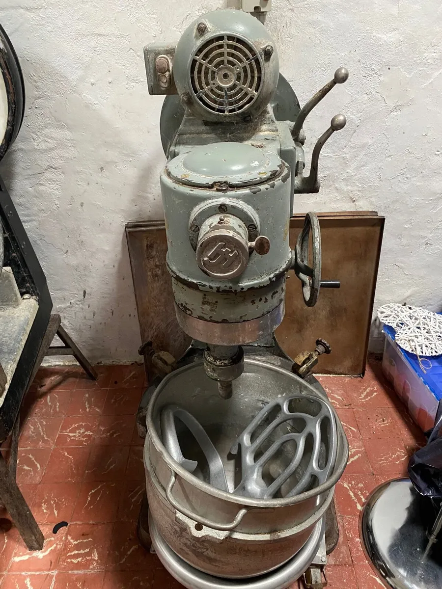 60 quart John Hunt (Bolton) “Duratax” mixer - Image 4