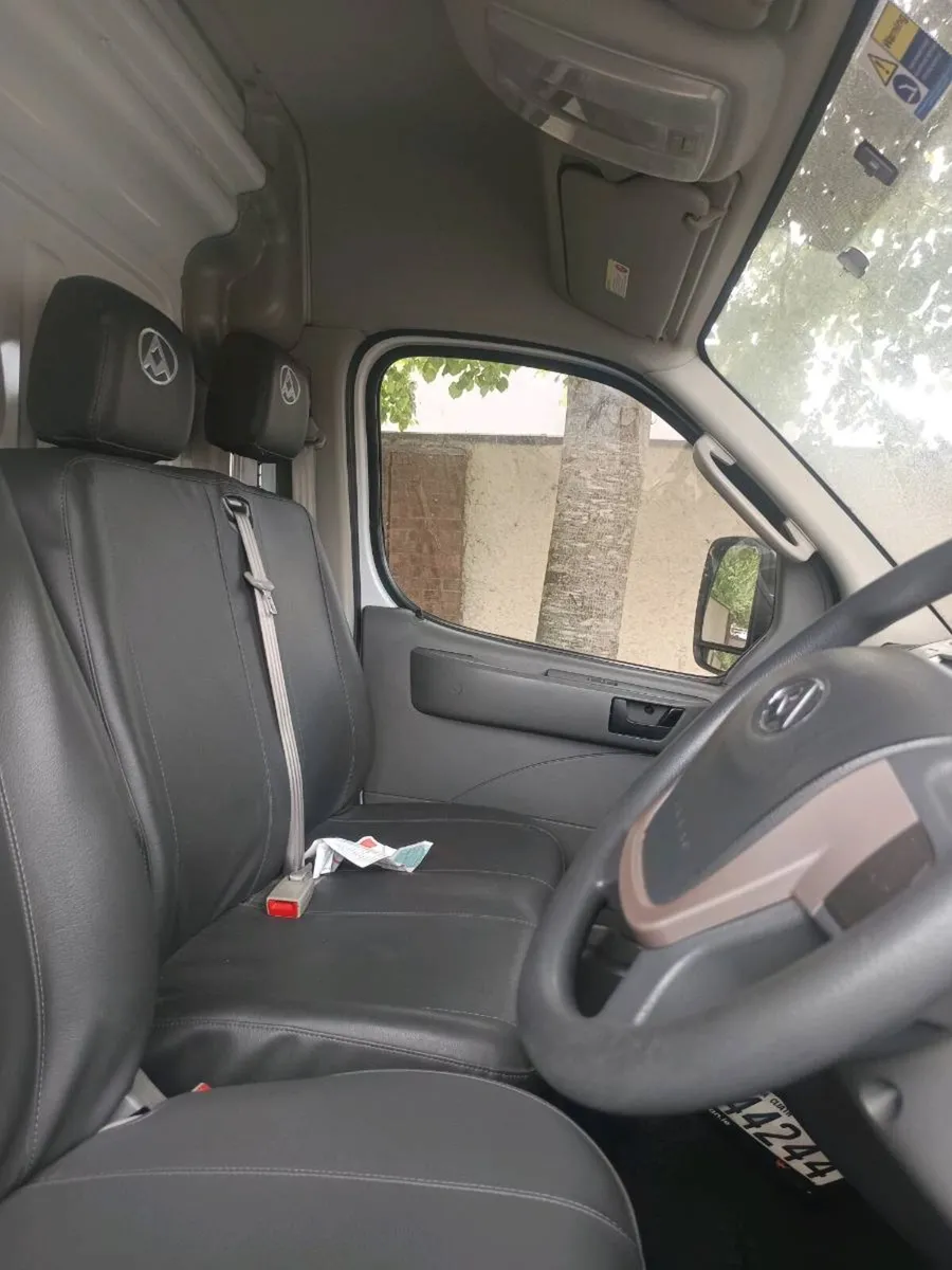 Van auto - Image 4