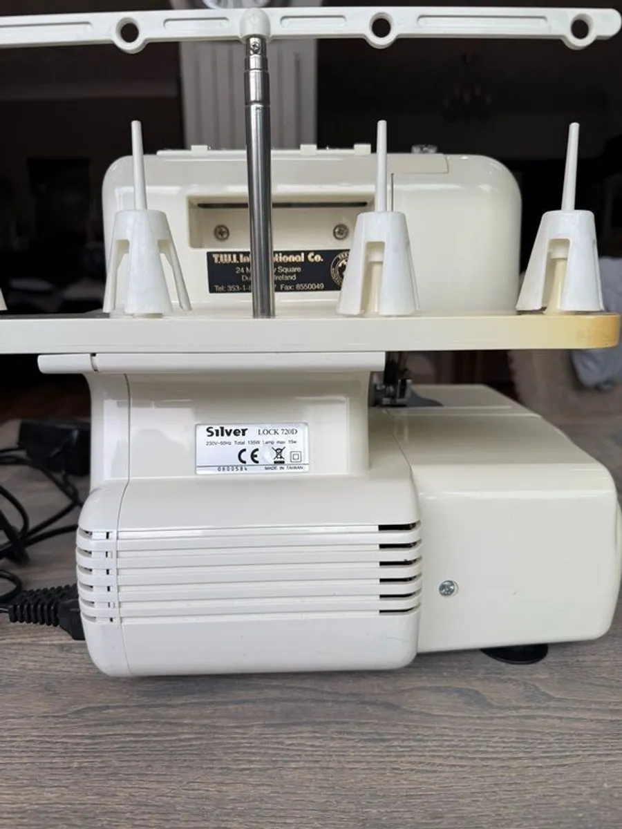 Silver 720D Overlocker - Image 2