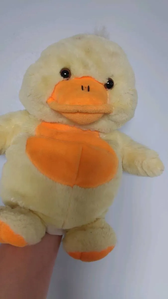 Quacking duck - Image 1