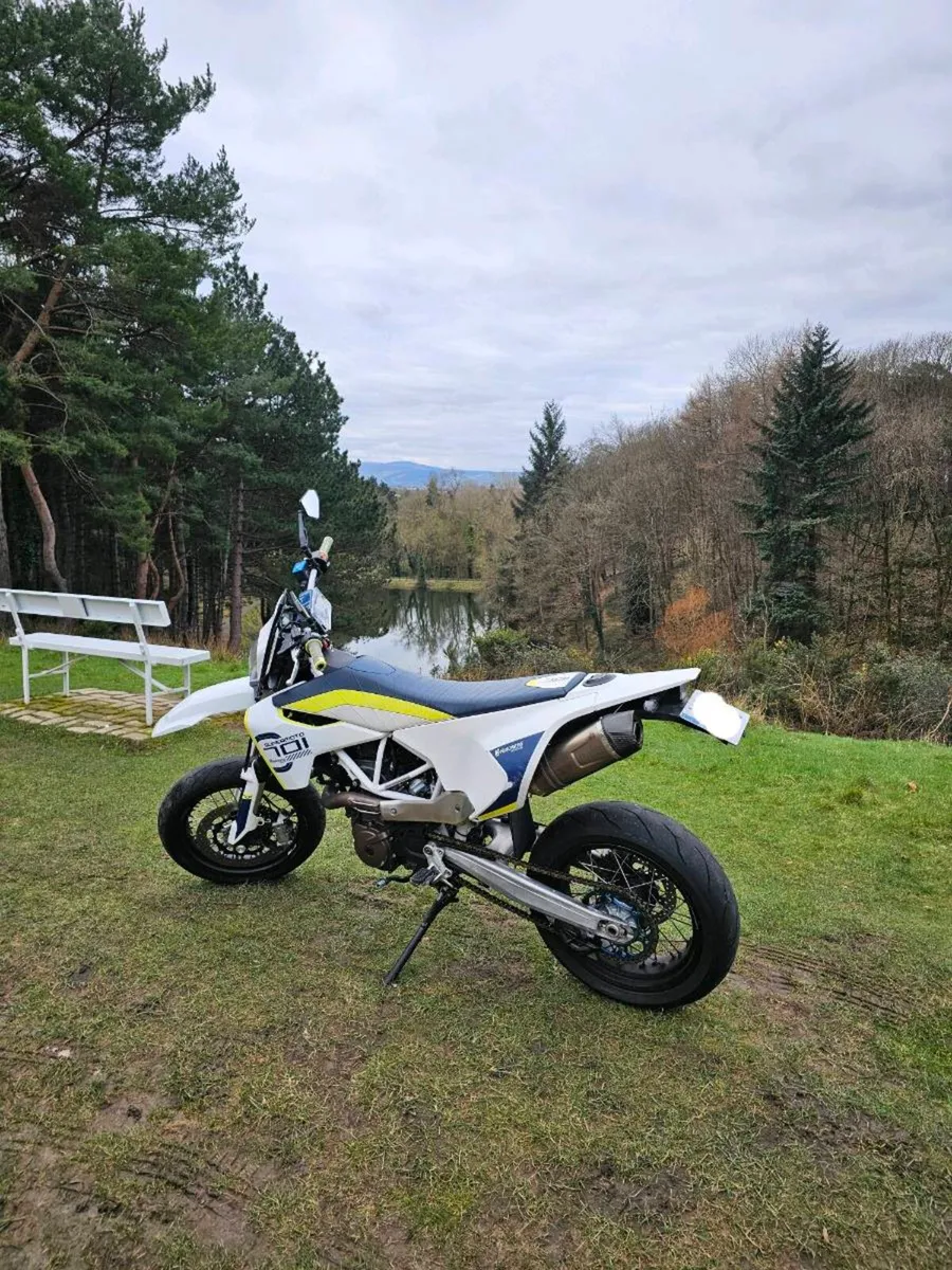 Husqvarna 701 supermoto - Image 1