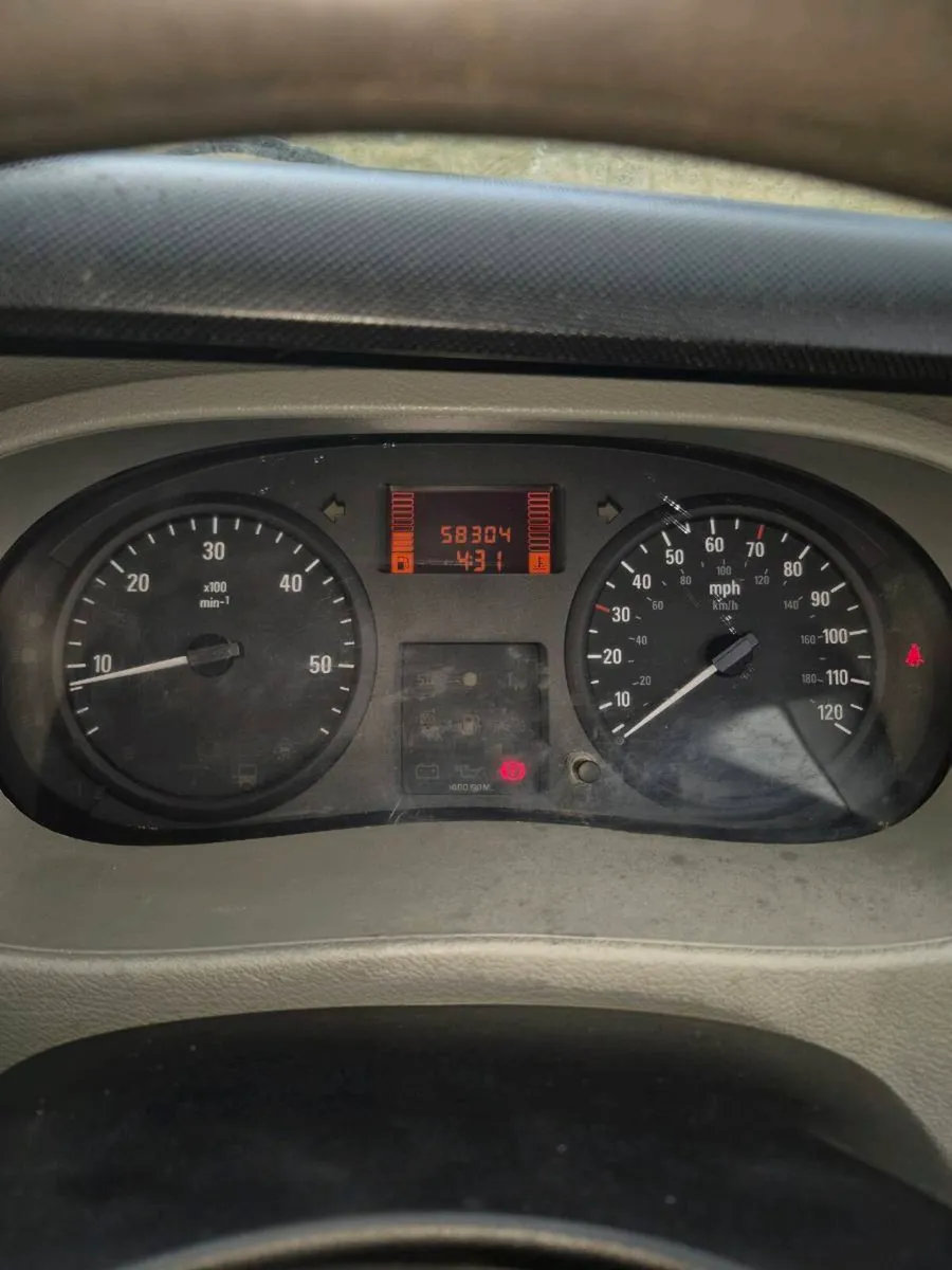 Vauxhall  movano - Image 4