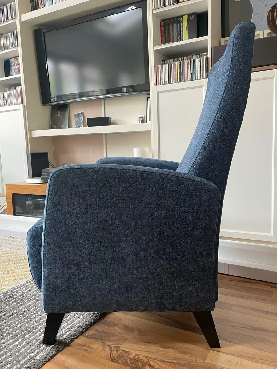 Armchair - Image 2