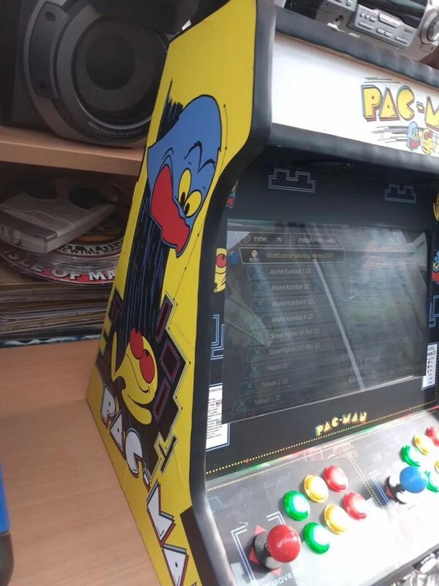 Arcade Machine - Image 2