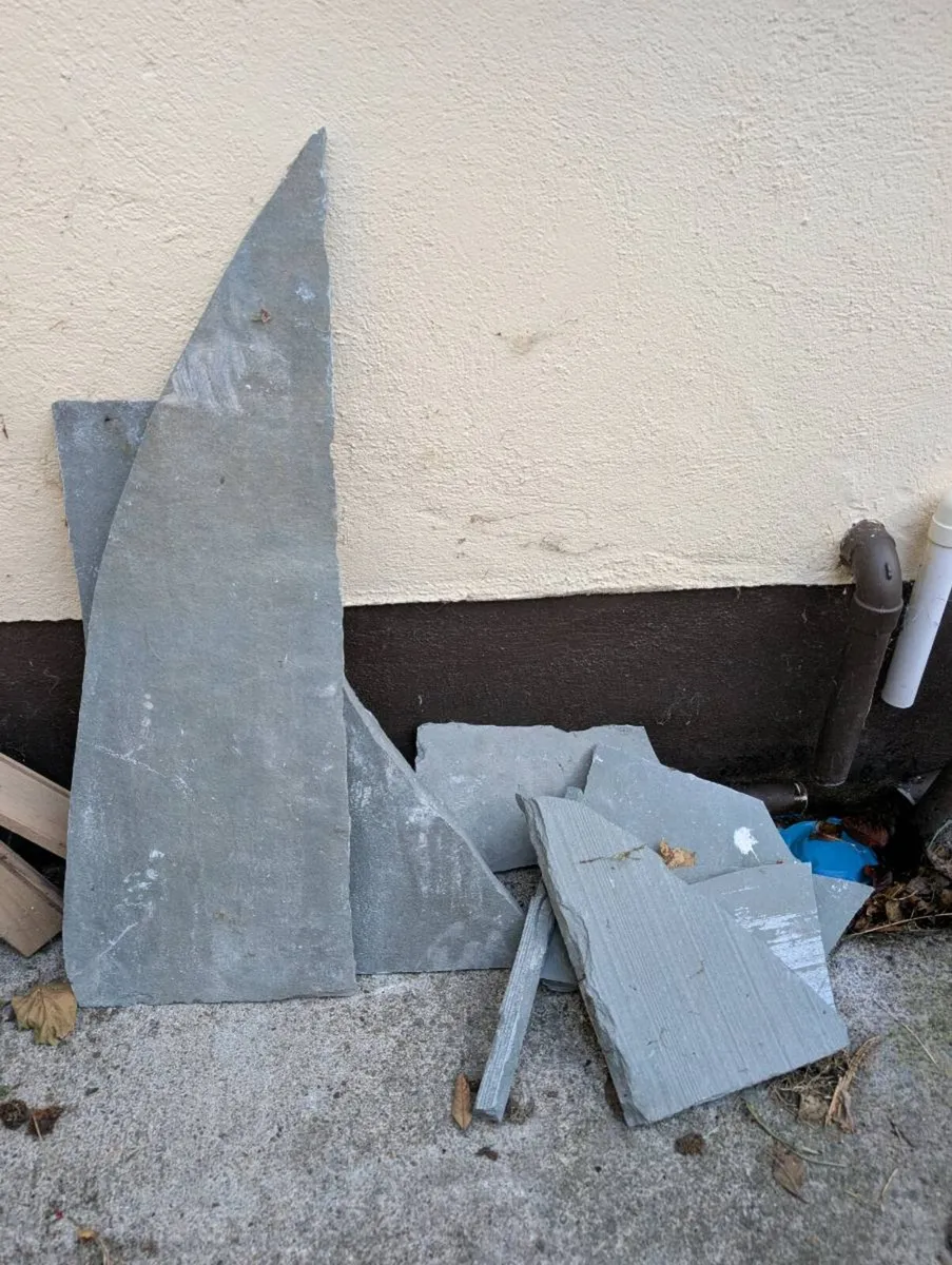 Grey slate paving stone pieces FREE - Image 2