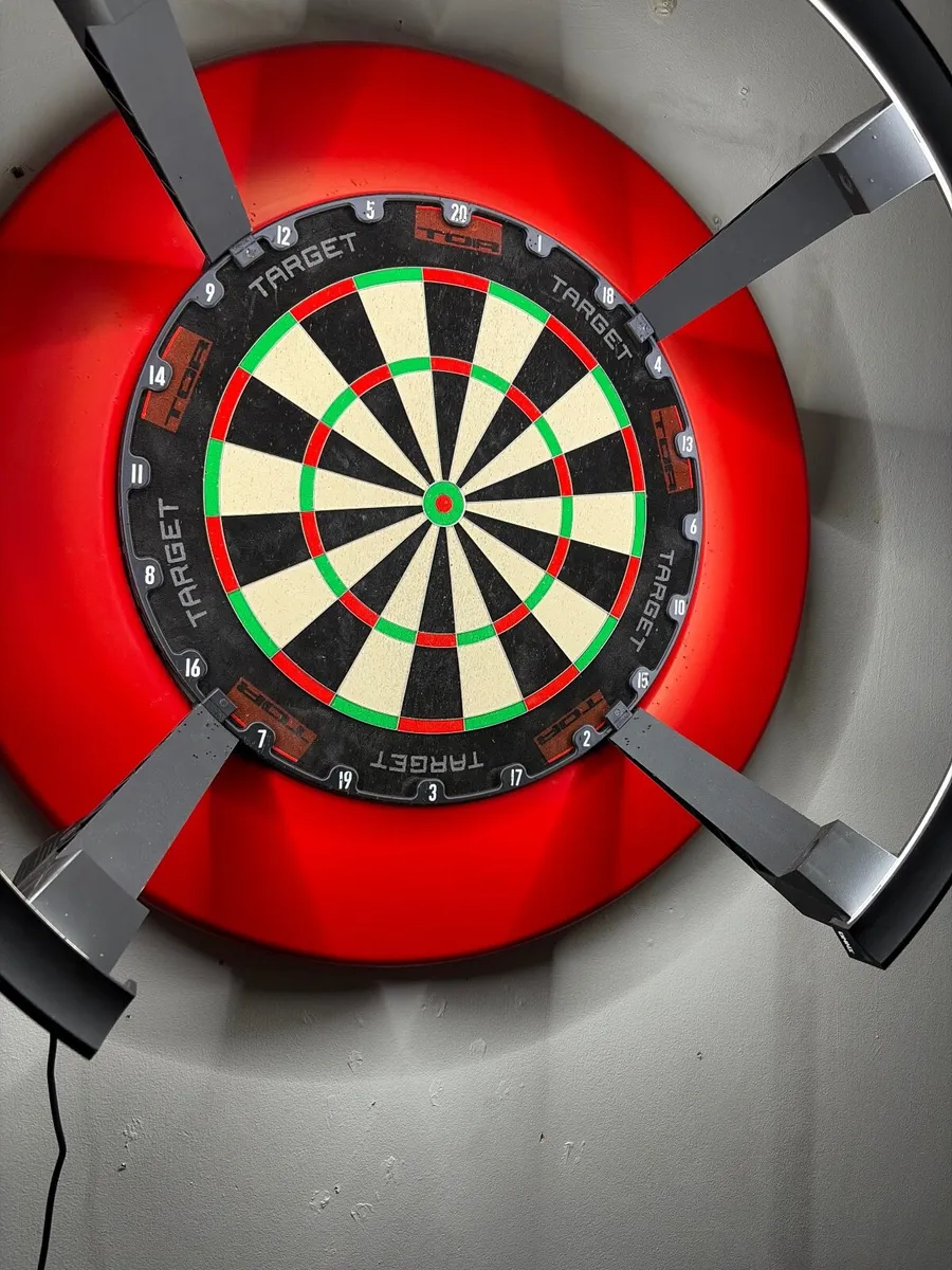 Target Tor Dartboard - Image 1