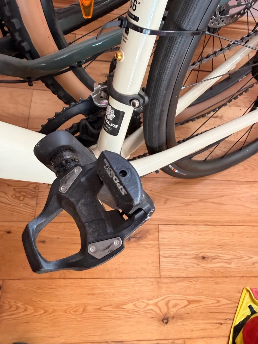 2025 TREK DOMANE AL 4 GEN 4 Frame Size 56 - Image 4