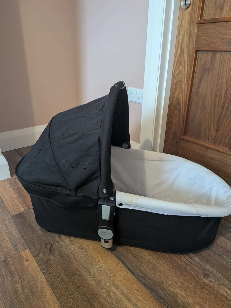 I Candy Bassinet - Image 3