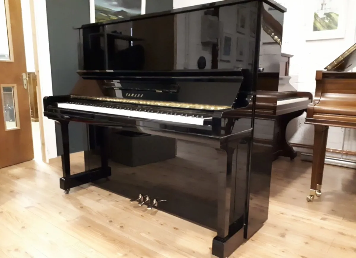 Yamaha U3 | As New - Image 4